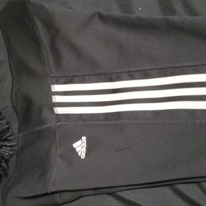 Adidas Aeroready fitness leggings.